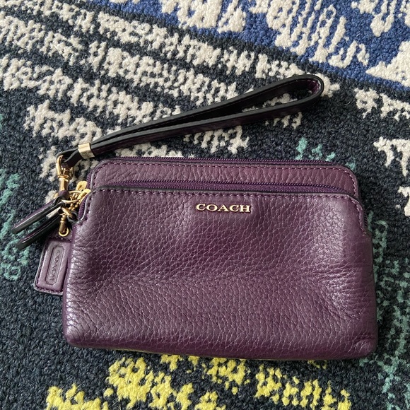 Coach Double-Zip Wristlet Plum